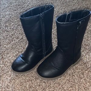 Old navy boots toddler size 8